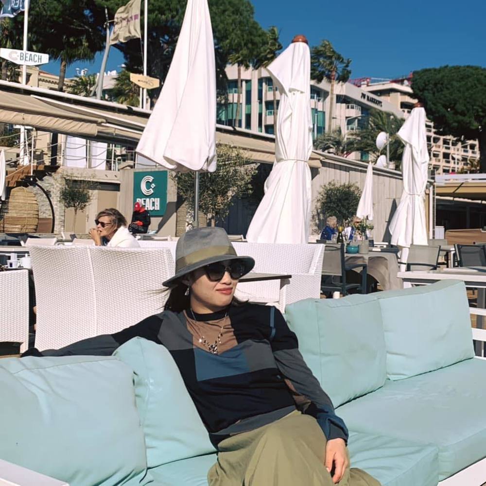 Meet your Posher, Vivien